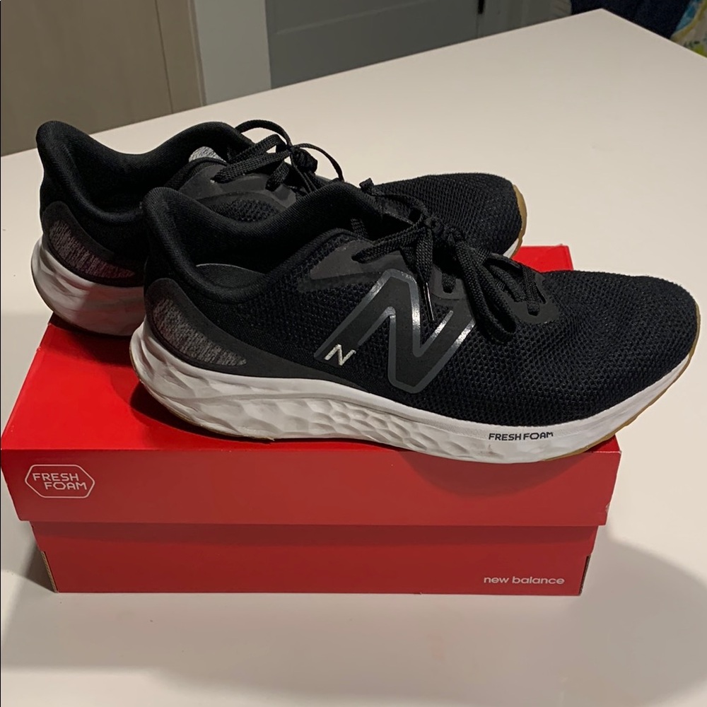 New Balance Black and White Athletic Shoes with Fresh Foam Technology